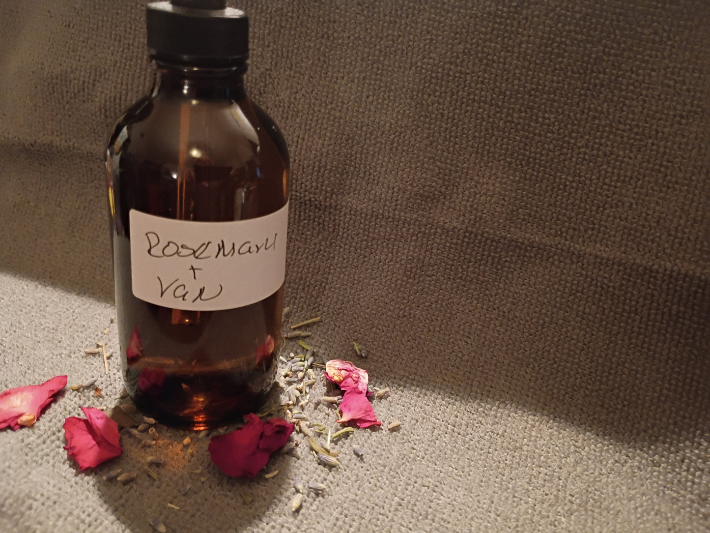 Rosemary& Van 4oz Dropper Bottle
